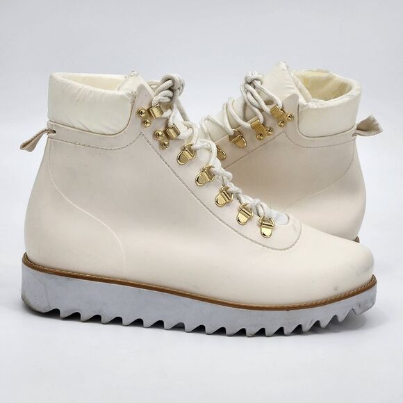 Andre Assous Raldi Lace Up Rain Boots Ankle Booties Women’s Size 8 Ivory