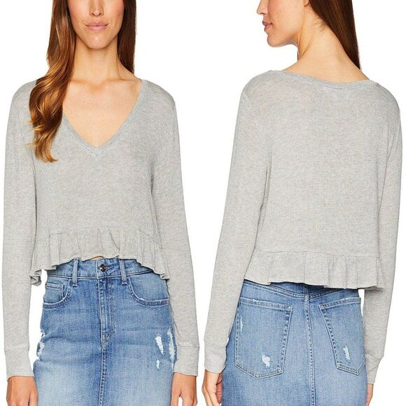 BB Dakota Short & Sweet Ruffle Hem Sweater Knit Cropped Top Gray Size Medium