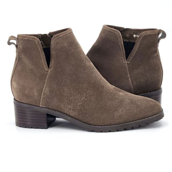 Blondo Sawyer Waterproof and Seamed Sealed Suede Ankle Boots Womens Size 7.5