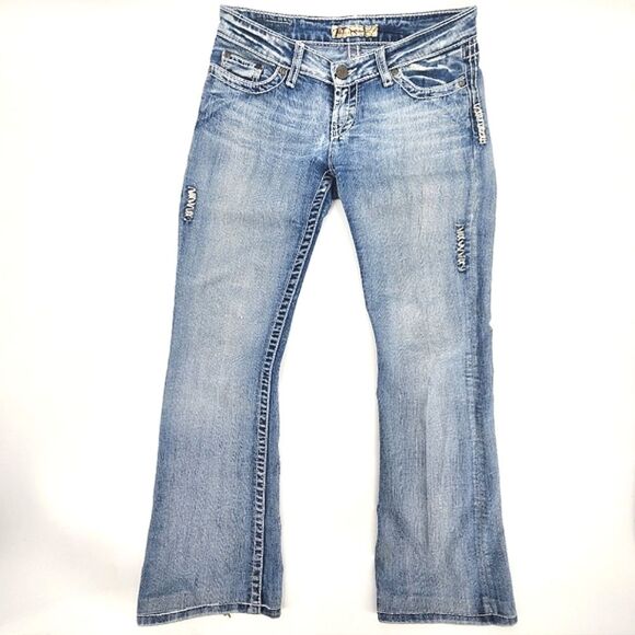 Buckle BKE Sabrina Bootcut Embroidered Blue Denim Jeans Womens Size  28 X 33