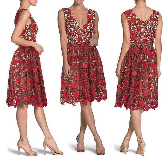 Dress the Population Women’s Rita Floral Lace Fit Flare Dress Size Small