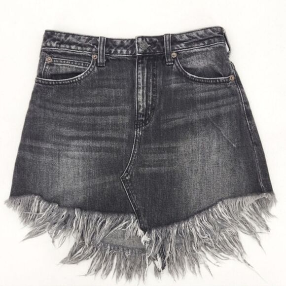 Free People Bailey Mini Denim Jean Skirt Womens Size 25 Bikercore Grunge Boho