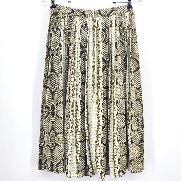 J Crew Pleated Midi Skirt Size 00 Womens Black White Green Snakeskin Print