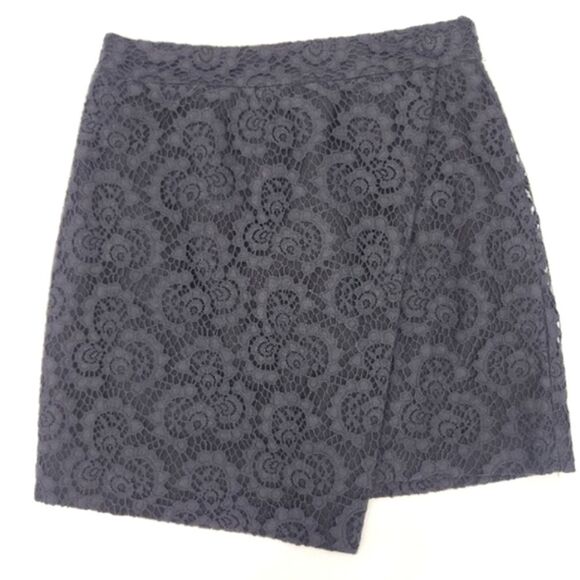 Madewell Mini Skirt Women Size 0 Lace Asymmetrical Wool Blend E5096 Dark Romance
