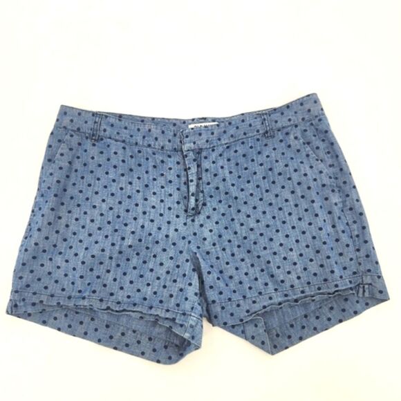 Old Navy Shorts Womens Size 14 Blue Chambray Polka Dots Flat Front Preppy Summer
