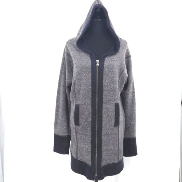 Venus Hoodie Jacket Womens Size XL Grey Black Tunic Length Zip Up Activewear